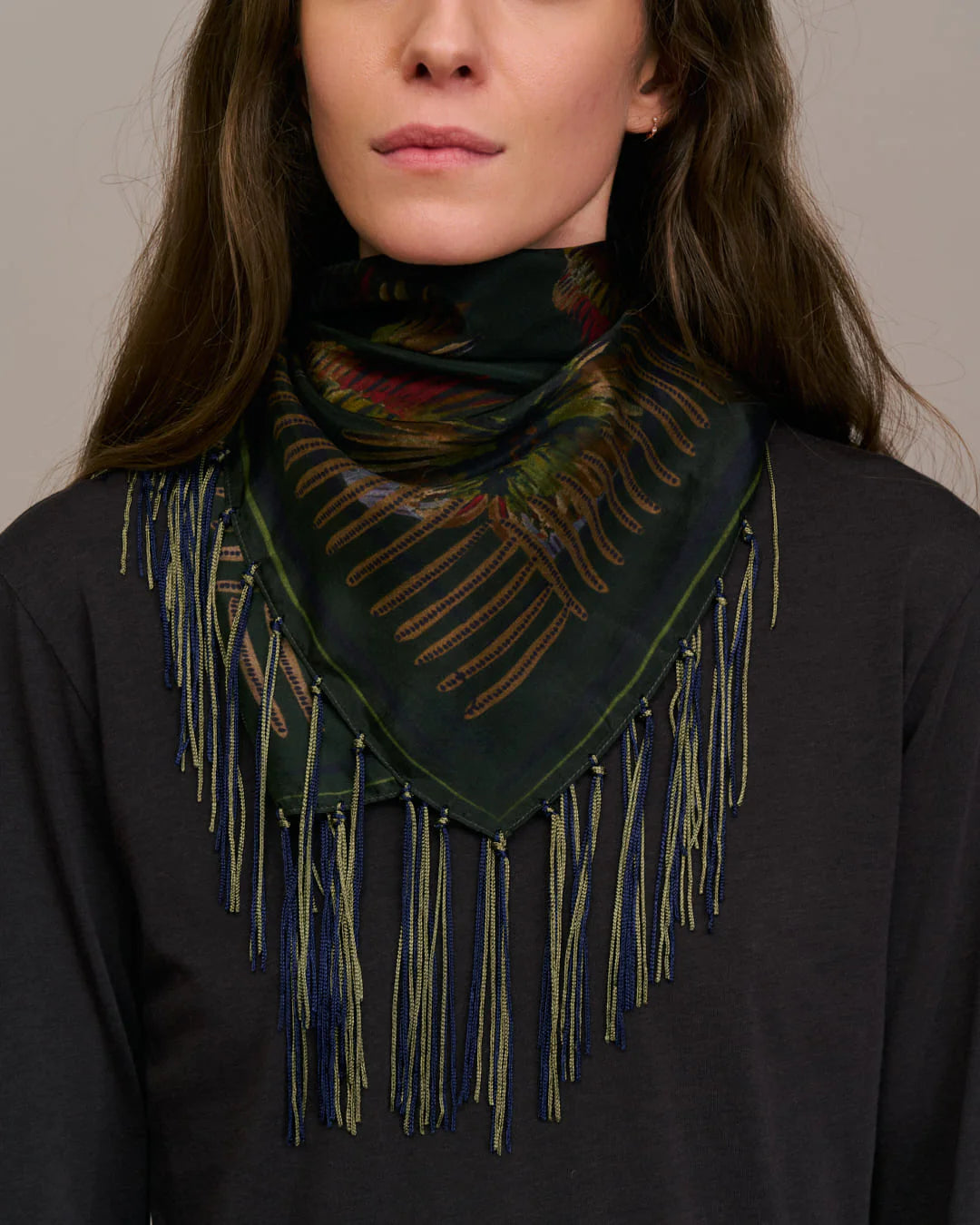 Foulard avec franges