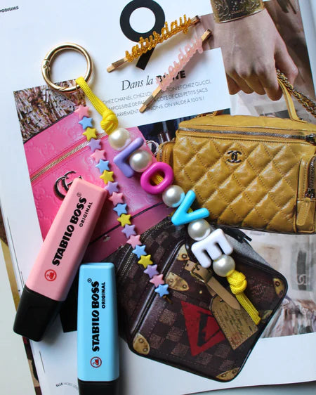 Porte clés -bijoux de sac Les mots doux